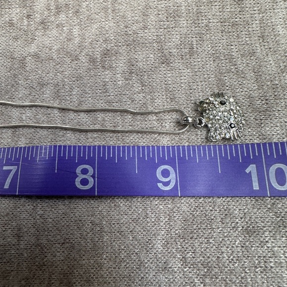 Sparkling Kitty Pendant Necklace - Picture 5 of 6